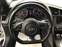 Audi R8 - photo 15
