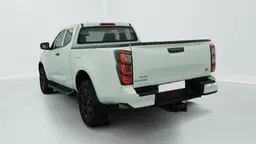 Isuzu D-Max - photo 5