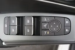 Nissan Qashqai - photo 17