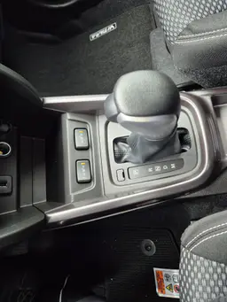 Suzuki Vitara - photo 20