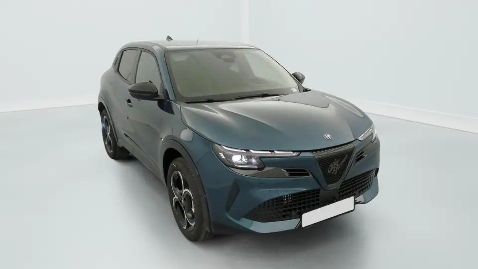 2026 Alfa Romeo Junior 1.2 Ibrida 145 ch e-DCT6 Ti