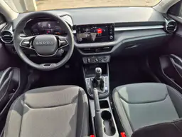 Skoda Fabia - photo 10