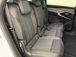 Peugeot 5008 - photo 10