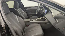 Peugeot 308 - photo 9