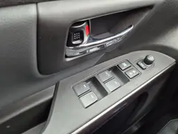 Suzuki S-Cross - photo 13