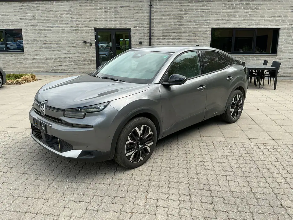 2025 Citroen C4 Max 1.2 130 hp EAT8