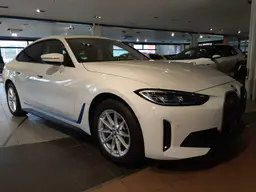 BMW i4 - photo 2