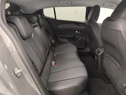 Peugeot 408 - photo 10