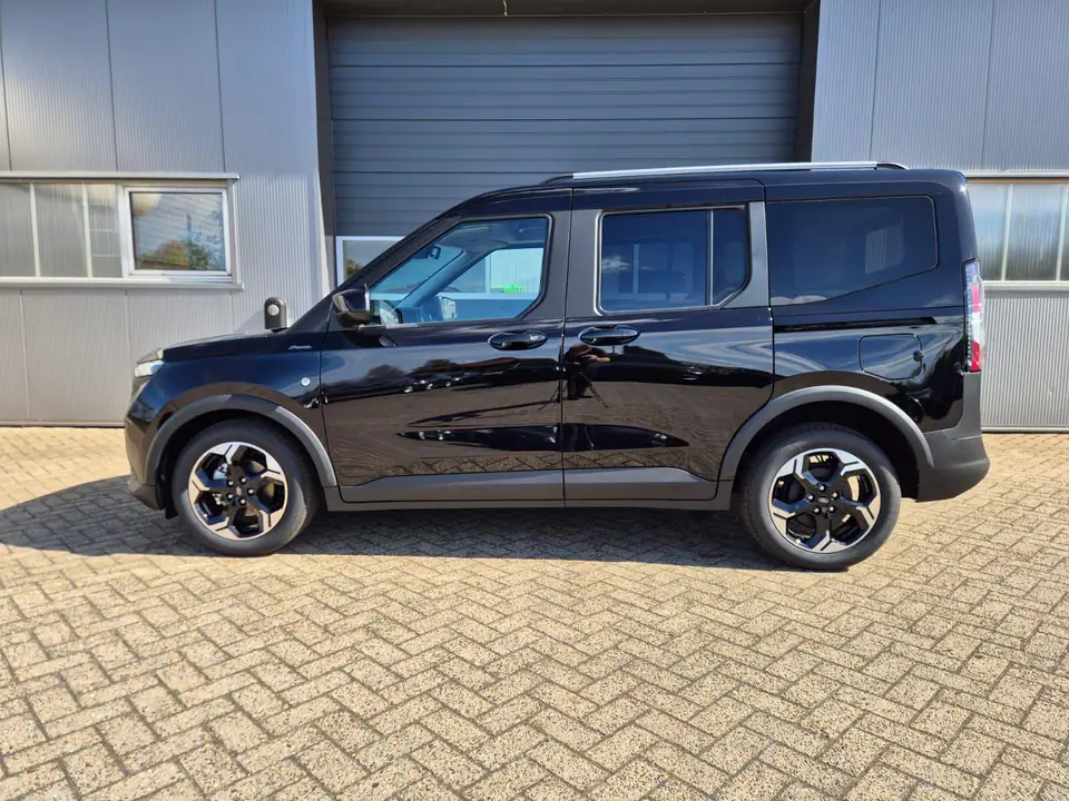 2026 Ford Tourneo Active