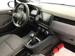 Renault Clio - photo 8