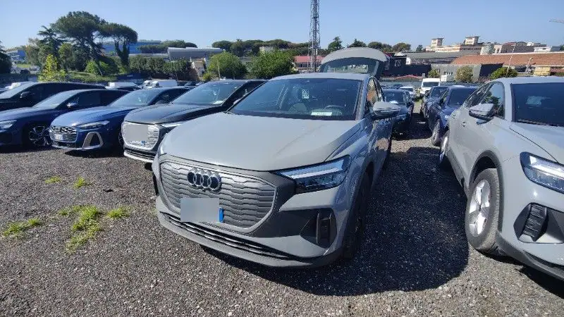 2024 Audi Q4 e-tron