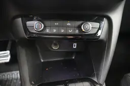 Opel Corsa - photo 23
