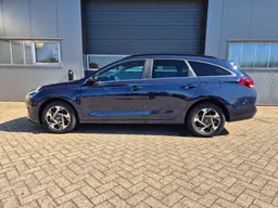 Hyundai i30 - photo 2