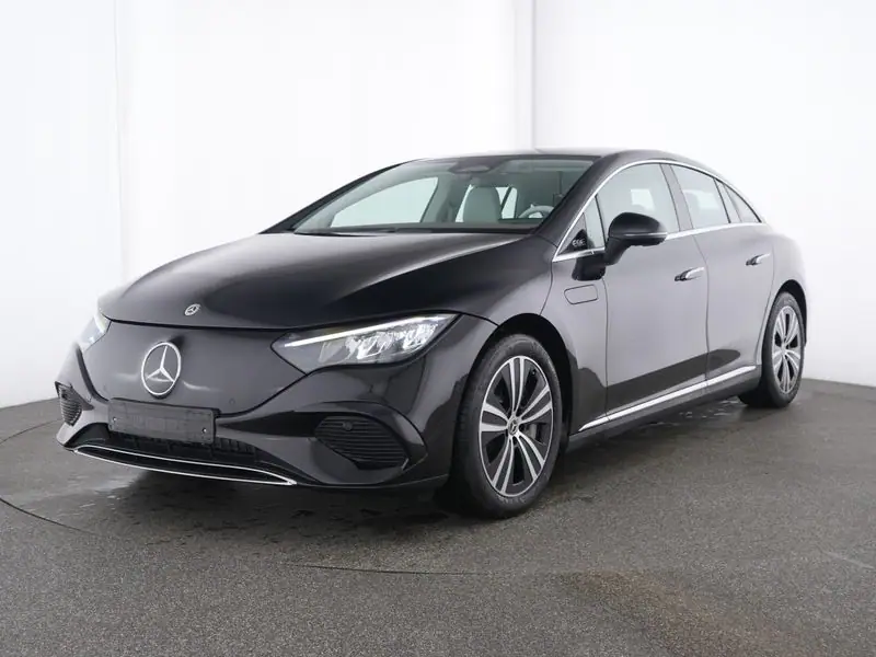2025 Mercedes-Benz EQE 300