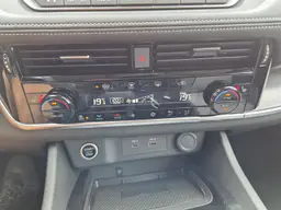 Nissan X-Trail - photo 22