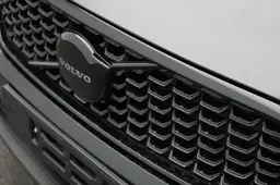 Volvo XC40 - photo 12