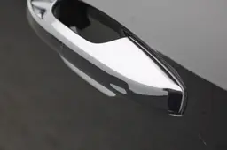 Volvo XC40 - photo 13