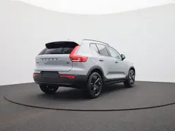 Volvo XC40 - photo 5