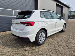Skoda Fabia - photo 5