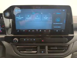 Ford Tourneo - photo 17