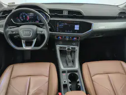 Audi Q3 - photo 13