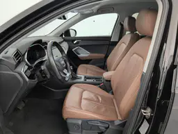 Audi Q3 - photo 16