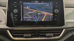 Volkswagen T-Roc - photo 18