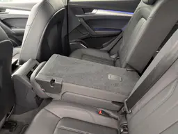 Audi Q5 - photo 12