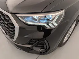 Audi Q3 Sportback - photo 23