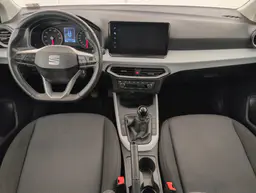 Seat Arona - photo 13