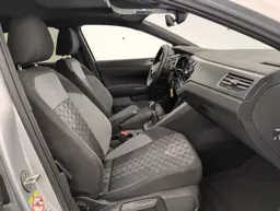 Volkswagen Taigo - photo 9