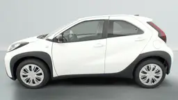 Toyota Aygo X - photo 4