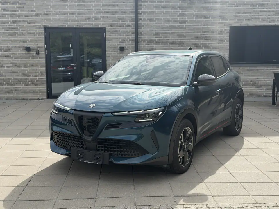 2024 Alfa Romeo Junior Speciale