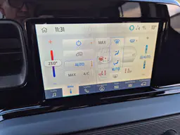 Ford Tourneo - photo 20