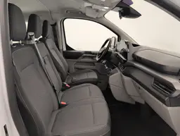 Ford Tourneo - photo 9