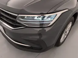 Volkswagen Tiguan - photo 20
