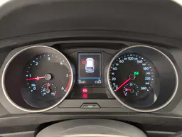 Volkswagen Tiguan - photo 21