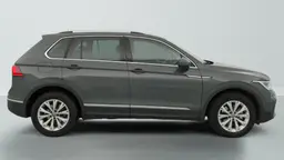 Volkswagen Tiguan - photo 8