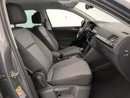 Volkswagen Tiguan - photo 9