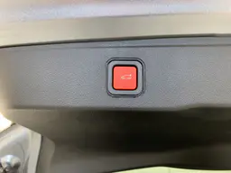 Jeep Avenger - photo 13