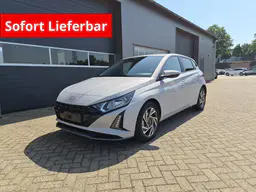 Hyundai i20 - photo 1