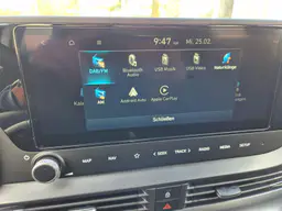 Hyundai i20 - photo 18
