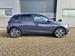 Hyundai i20 - photo 6