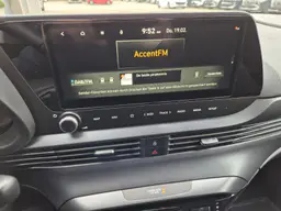 Hyundai i20 - photo 19
