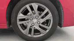 Peugeot 208 - photo 26