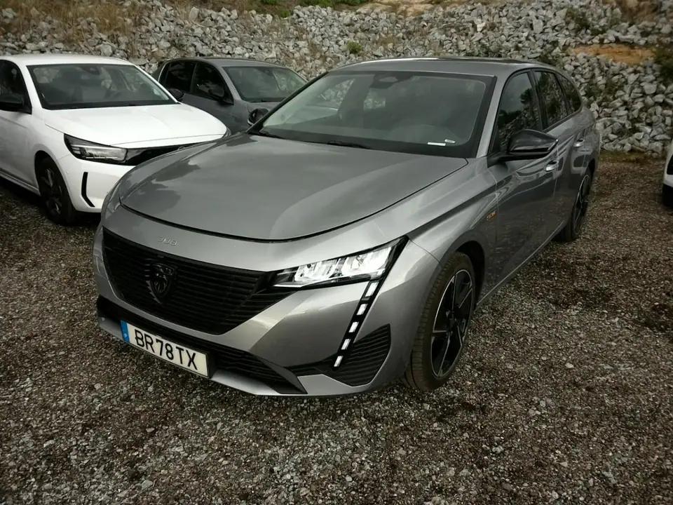 2025 Peugeot 308 SW Style
