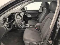 Audi Q3 - photo 16