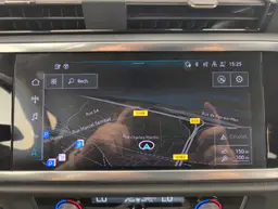 Audi Q3 - photo 18