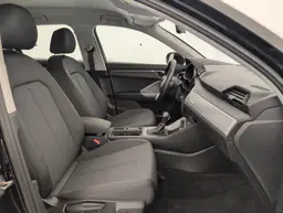 Audi Q3 - photo 9