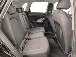 Audi Q3 - photo 10